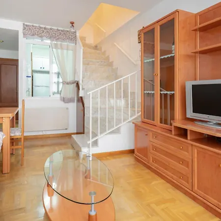 Appto Scott En شقة ريباذيسييّا